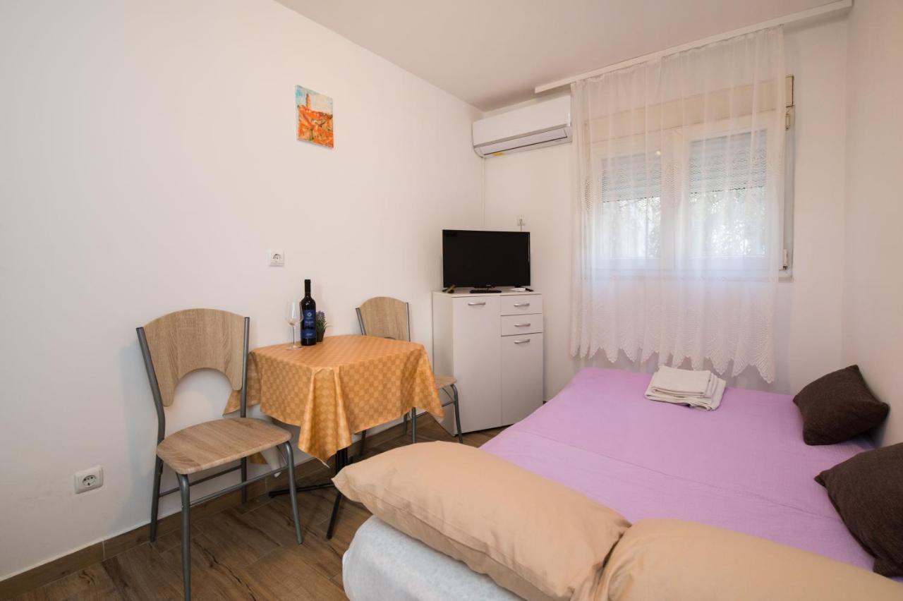 Oleander Apartments Сплит Экстерьер фото